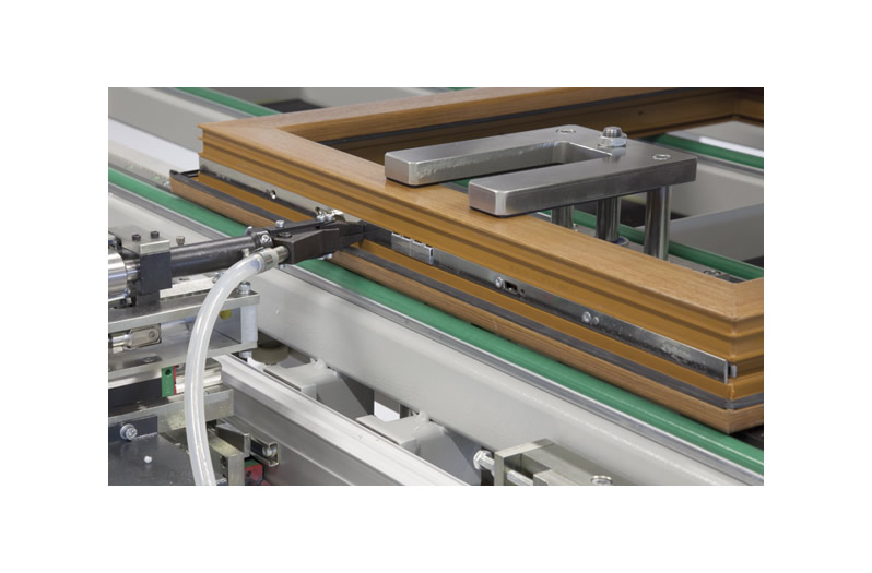  Assembly Equipments and Devices